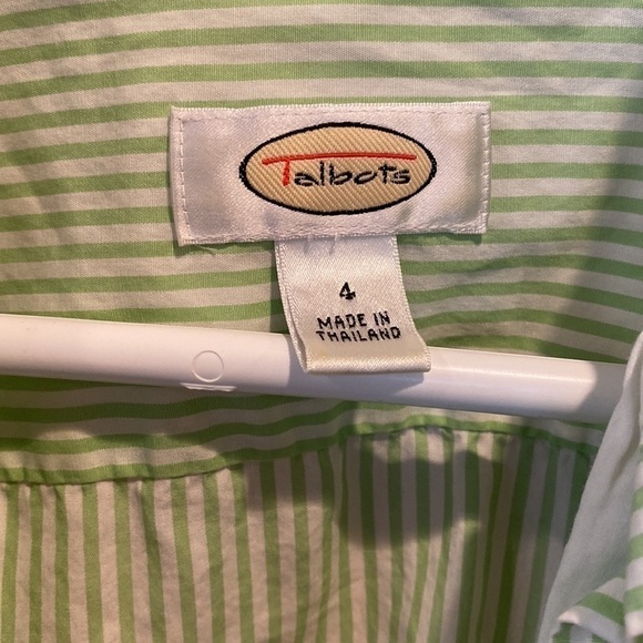 Vintage trendy Talbots button down - Picture 3 of 6